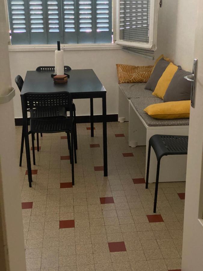 Grenoble Joli Appartement Eksteriør billede